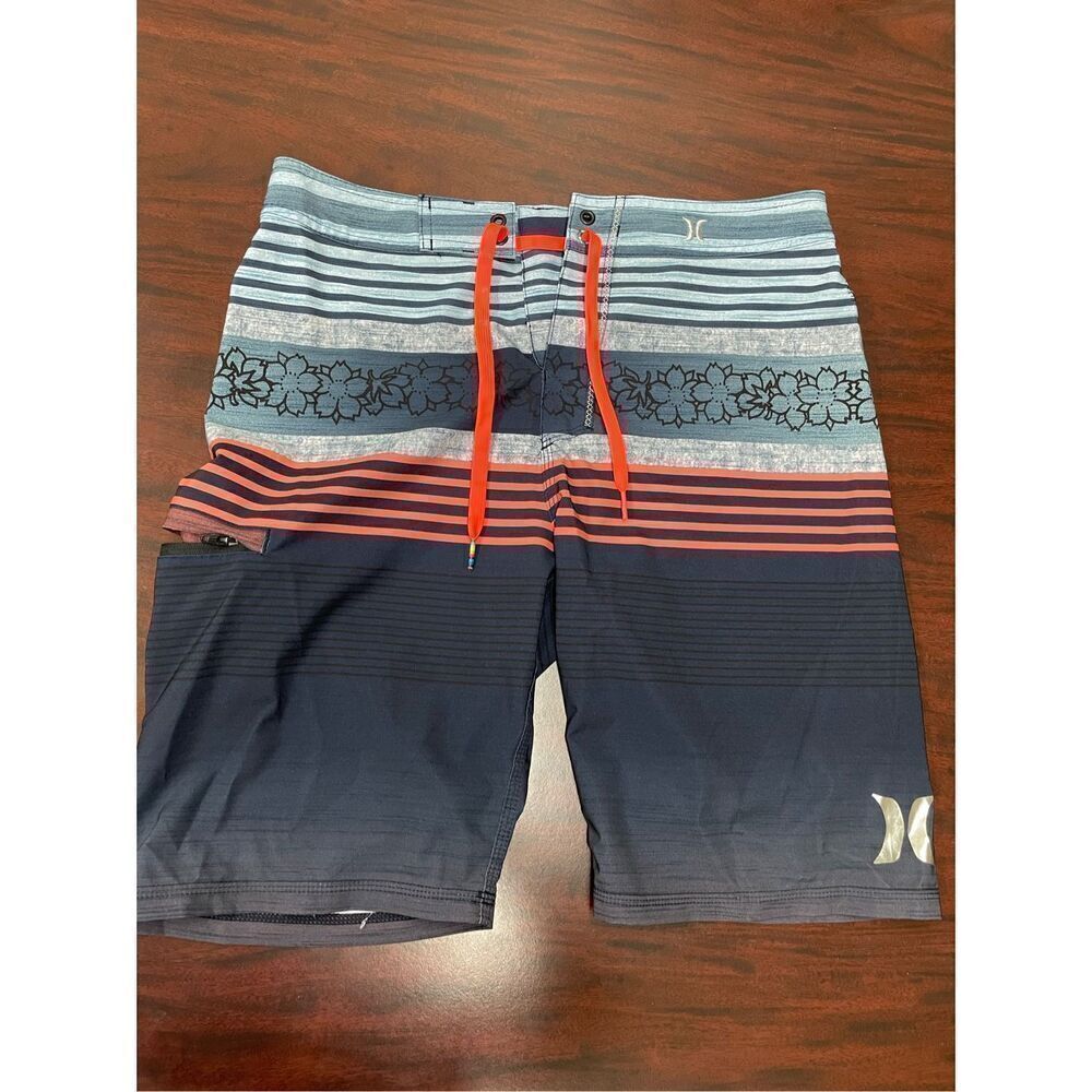 Hurley Phantom Mens Swim Trunks Size 20/30